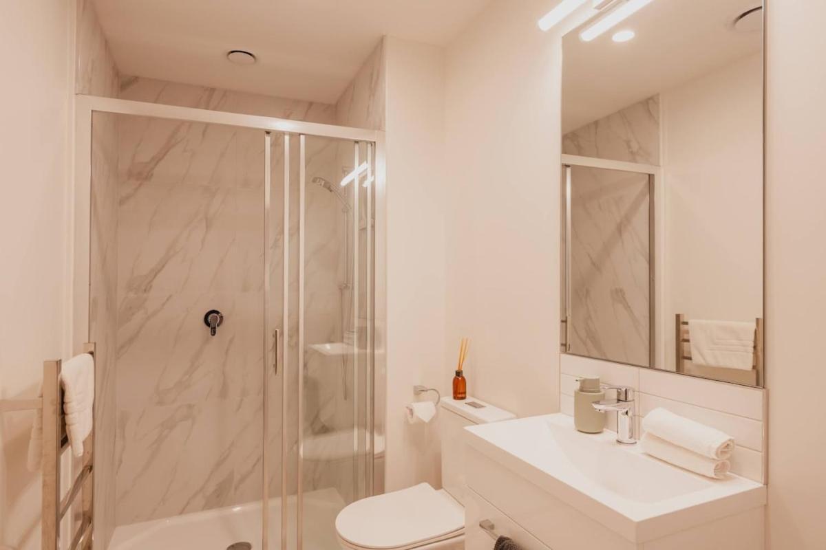 Serene Spaces On Tuam - 2 Bedroom Apartment Christchurch Exteriér fotografie